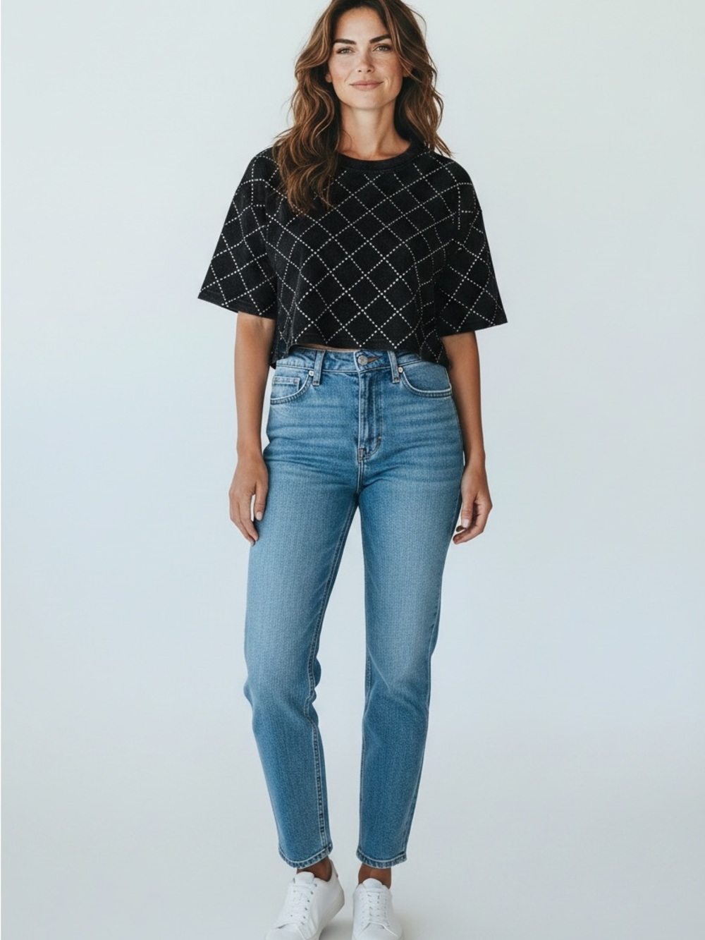 Diamond-Grid Black Crop Tee